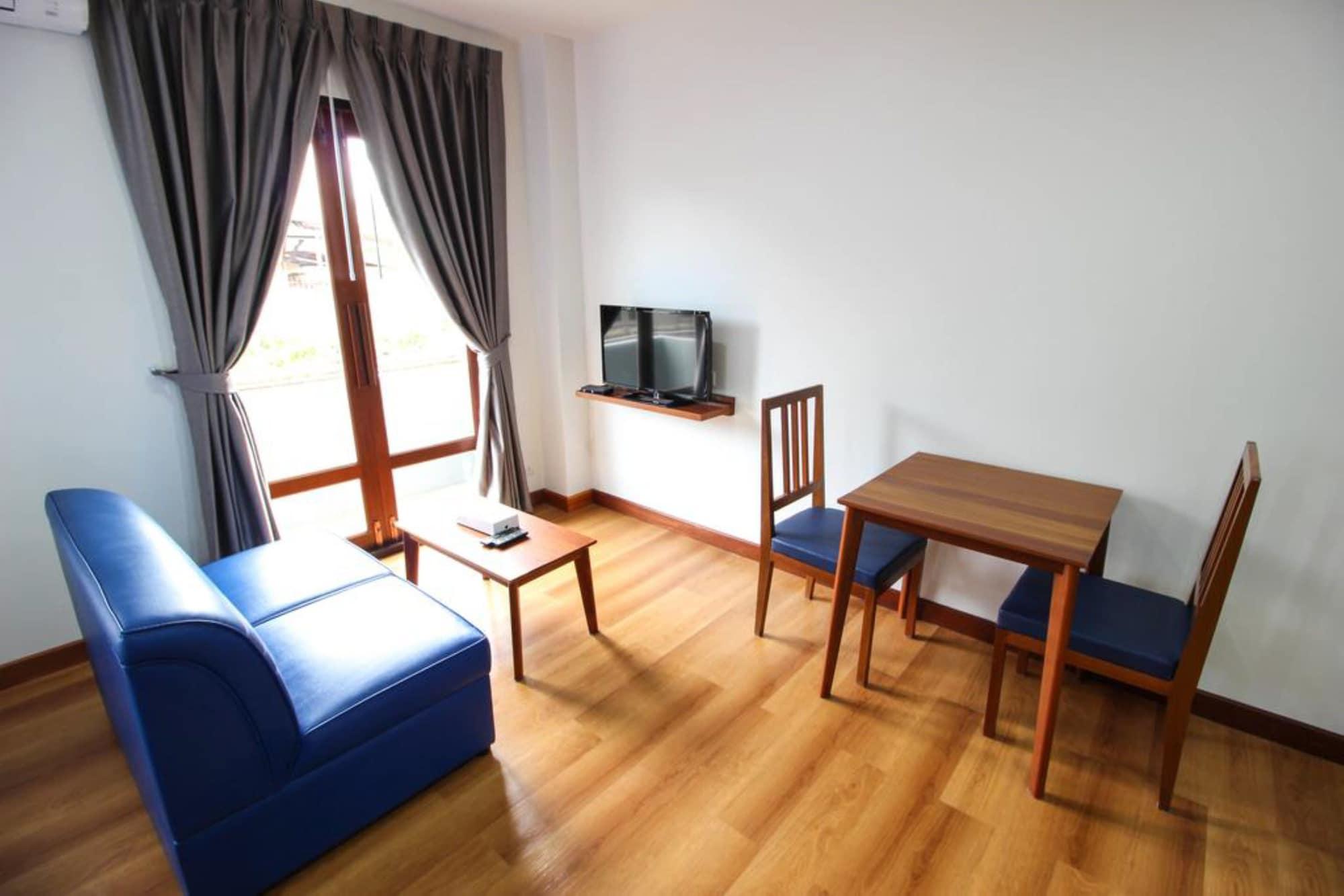 Tai-Shan Suites Ratchaburi Exterior photo